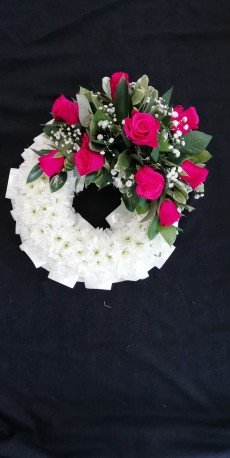 Cerise Rose Massed Wreath