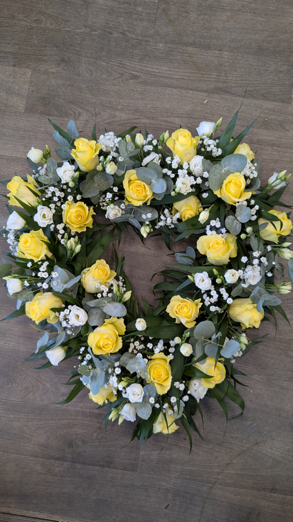 Open heart - Yellow Rose