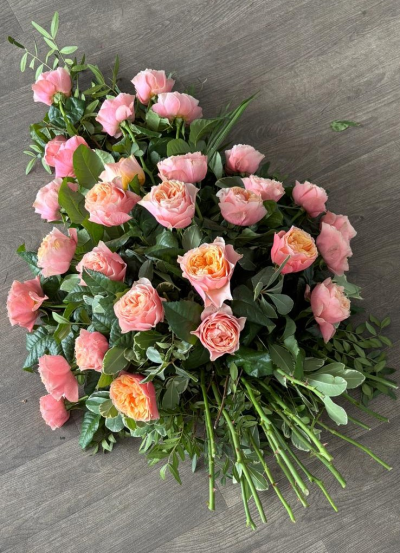 Single Ended Spray - Pink Roses - A single Ended spray filled with Pink roses & greenery