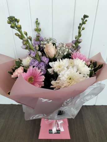 Mothers Day Special Handtied